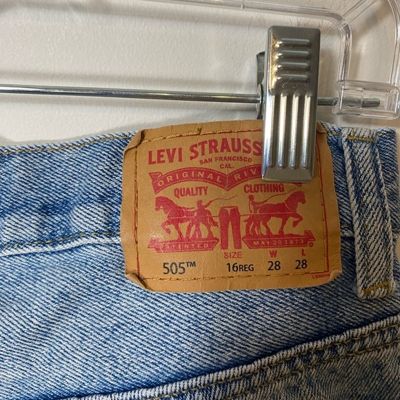 Kids Levi 505 Regular Light Wash Mom Jeans size 16 28 by 28 - Picture 10 of 16